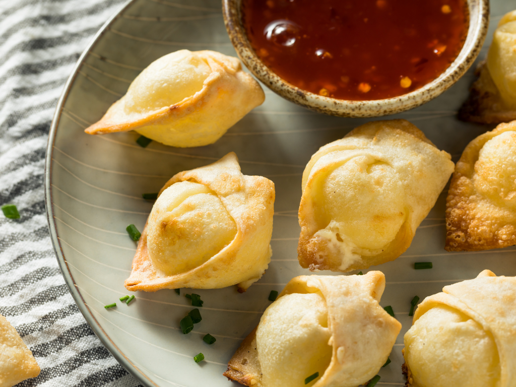 Sweet Cream Cheese Wontons